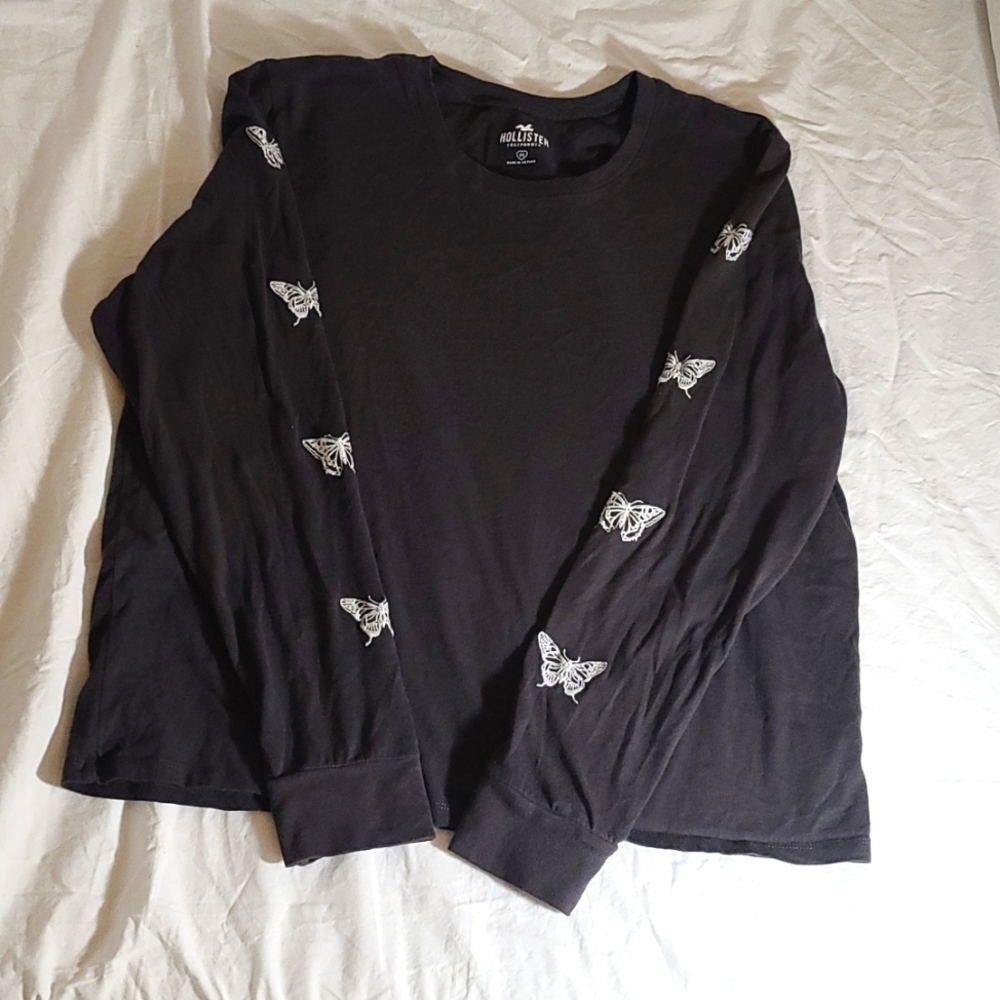 Hollister Grey Butterfly Longsleeve Size M